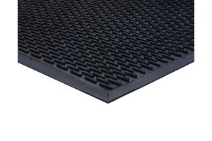 black-outdoor-rubber-lozenge-matting-7mm-85-mm-x-140-mm