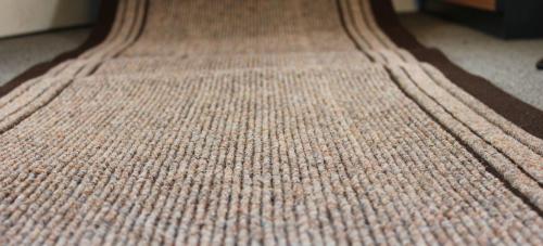 Floor Runners for Schools and Colleges – Managing Heavy Daily Foot Traffic