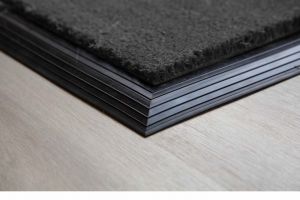 grey coconut mat with rubber edge