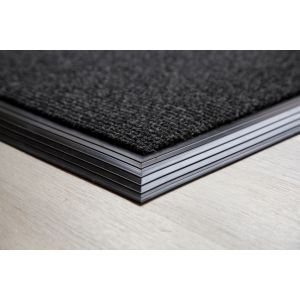 anthracite-brush-matting-135mm-with-rubber-edge