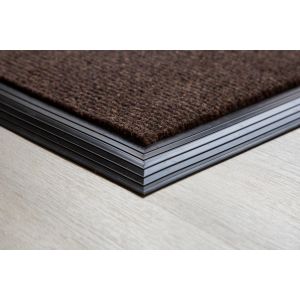 brown-brush-matting-135mm-with-rubber-edge